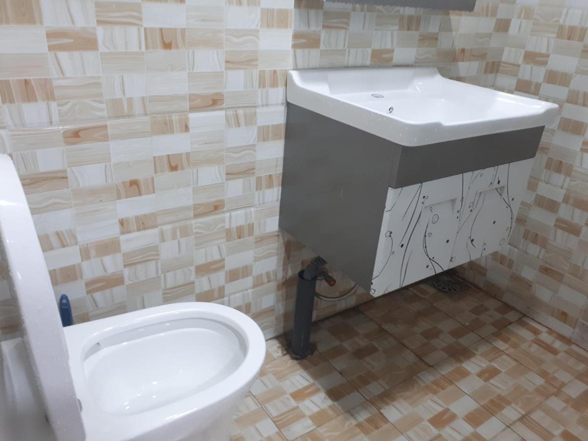 Royal Motel Коломбо Екстер'єр фото